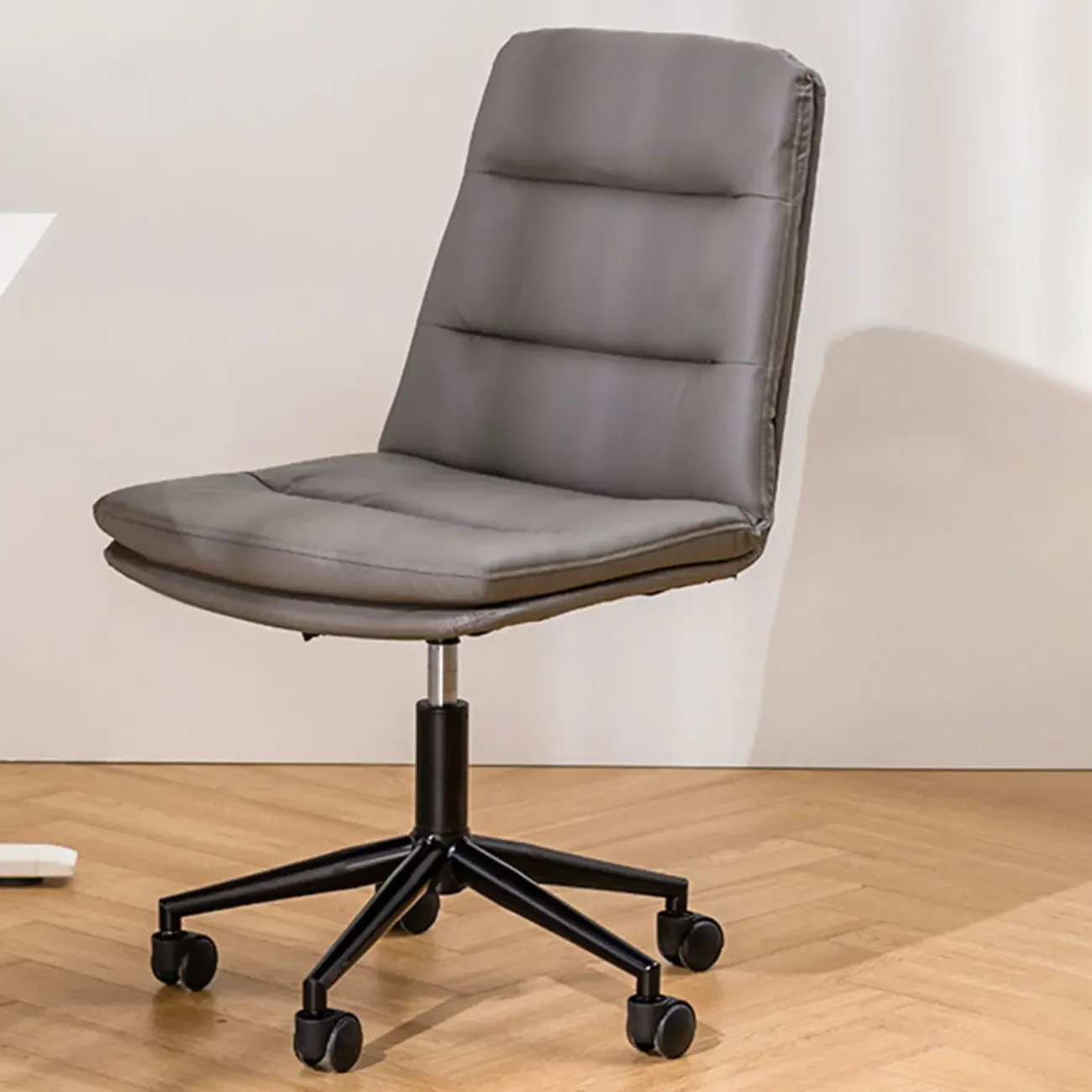 Elegant White Leather Ergonomic Swivel Office Chair