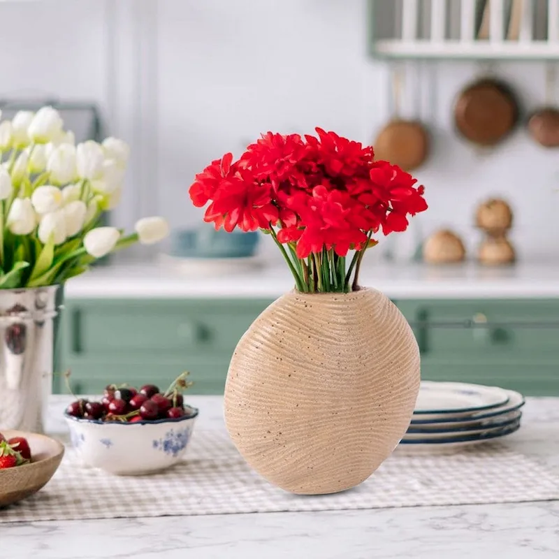 Tan Speckeled Brown Round Vase