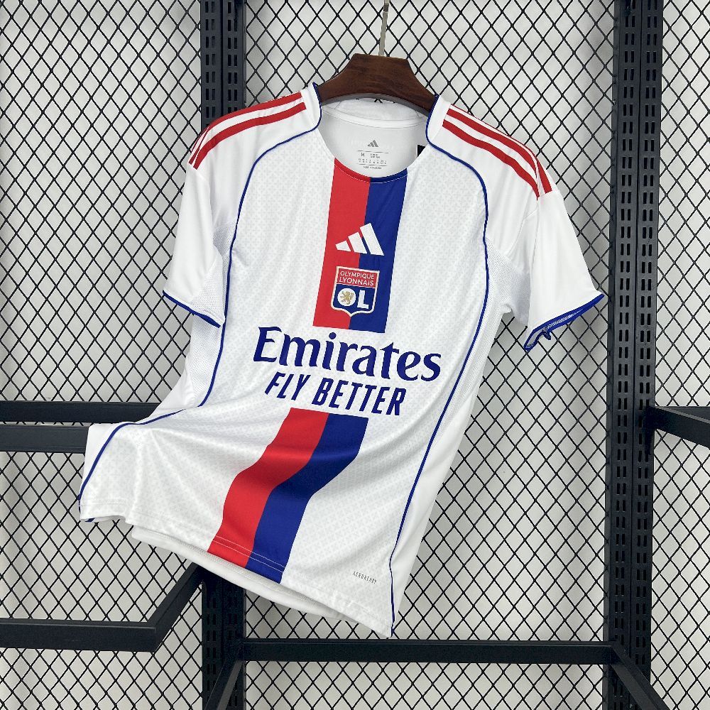 Maillot Lyon domicile 2025/26