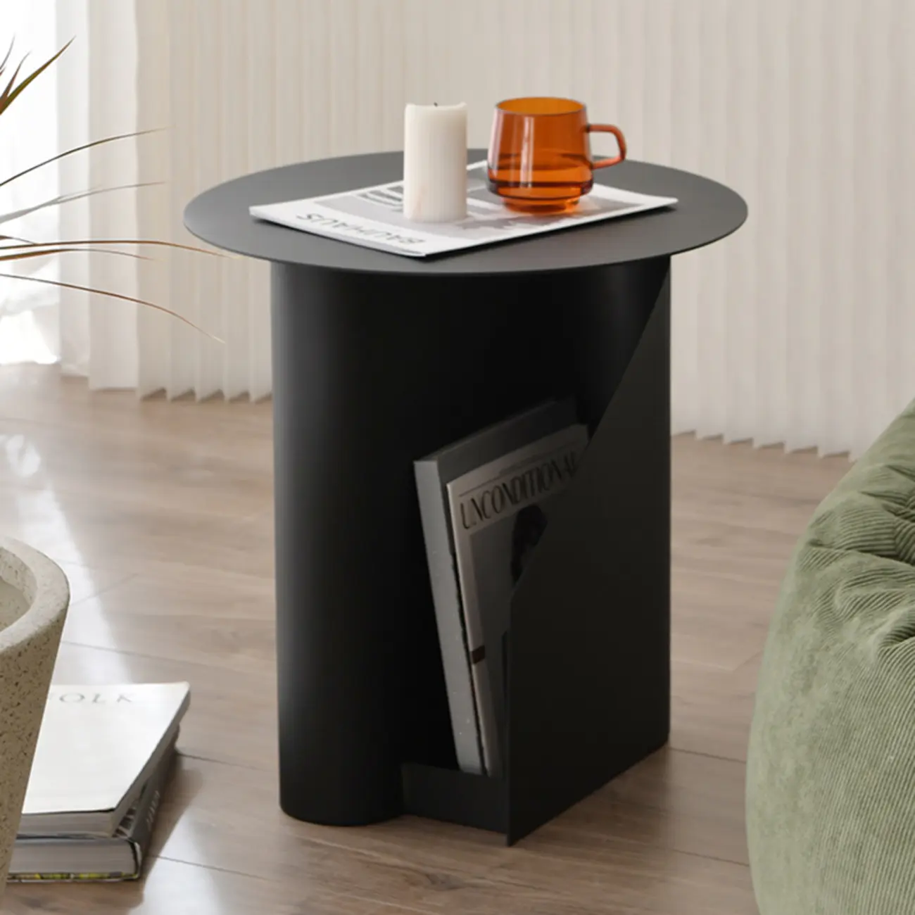 Scandinavian Abstract Iron Small Round Side Table