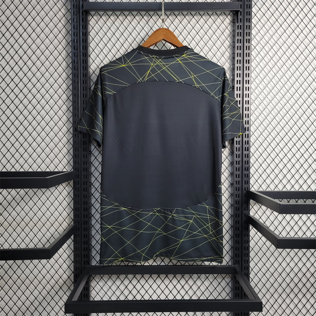 Maillot Paris Saint-Germain saison 2023-2024 édition fourth