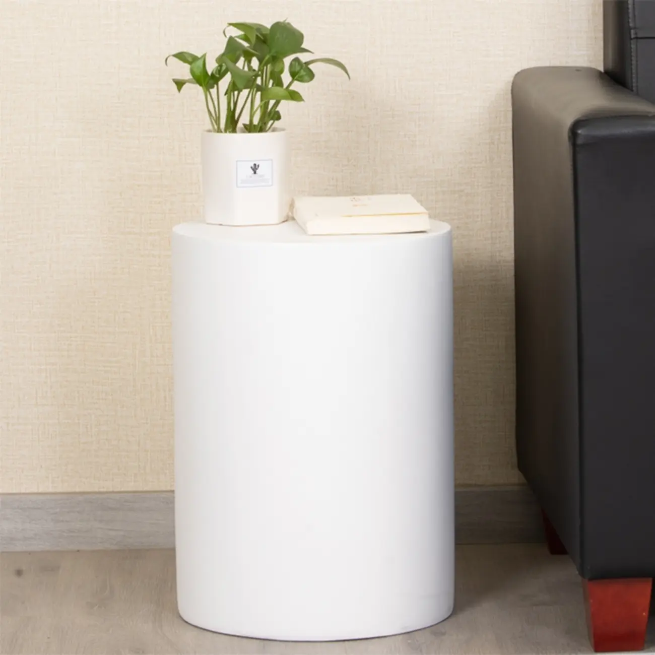 Living Room Modern Concrete Round Side Table