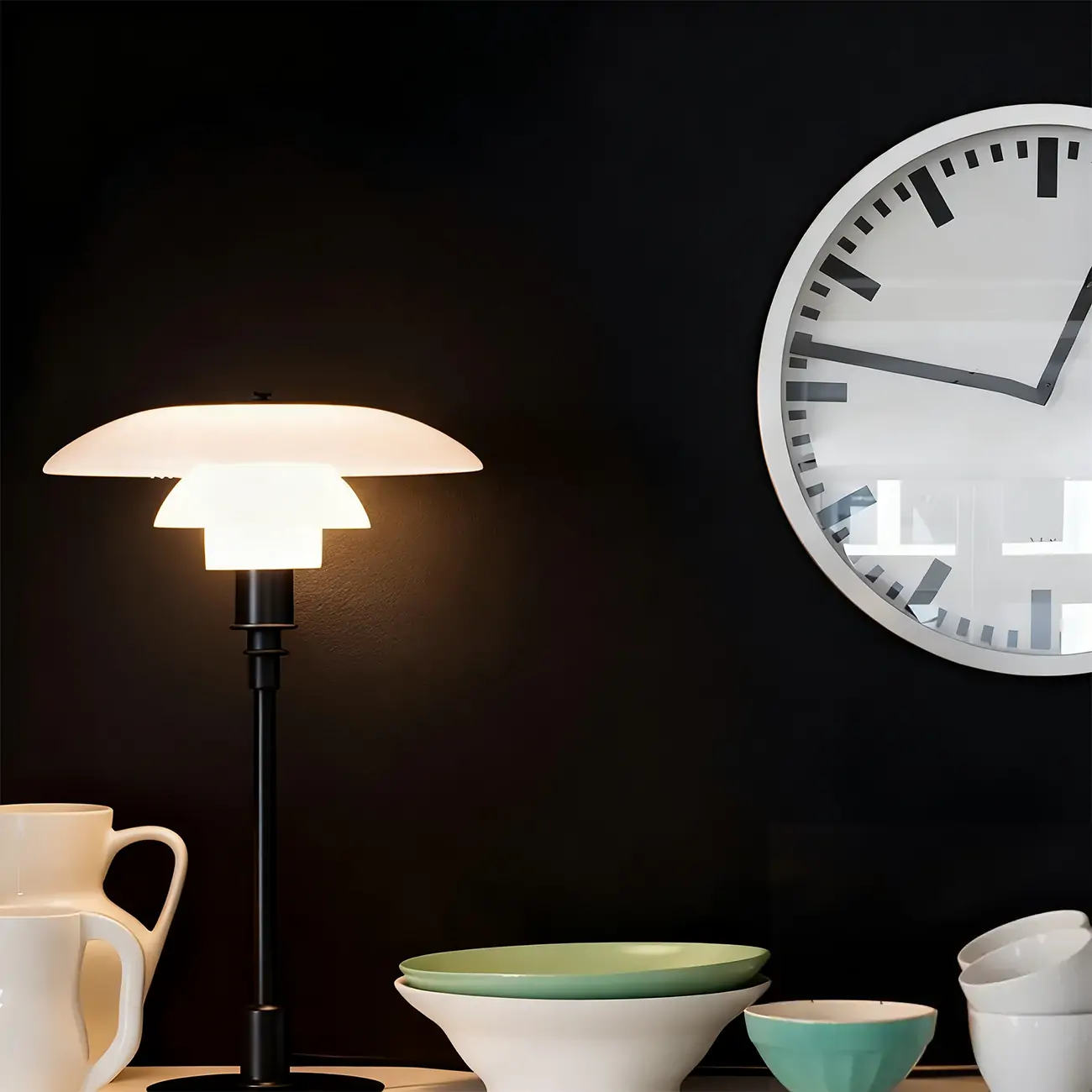 HomeyFad Post-Modern Tiered LED Table Lamp with Built-In Power