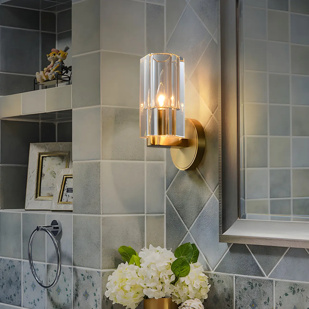 Mini Modern Elegant Gold Up Crystal Cylinder Vanity Light