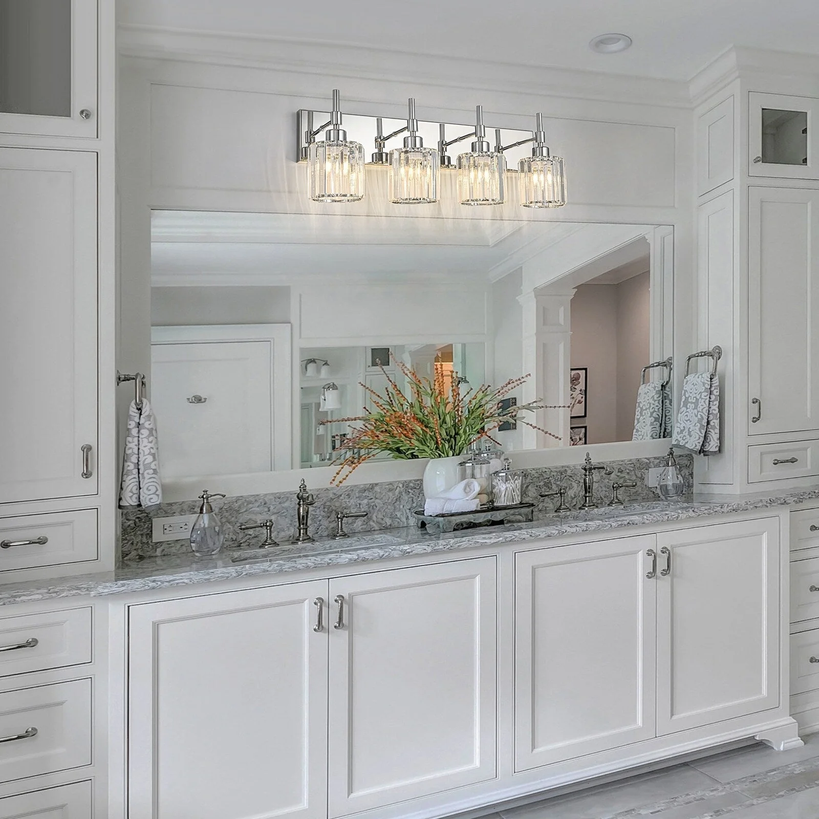 Modern Dimmable Crystal Bathroom Vanity Light Wall Sconces with Crystal Shades