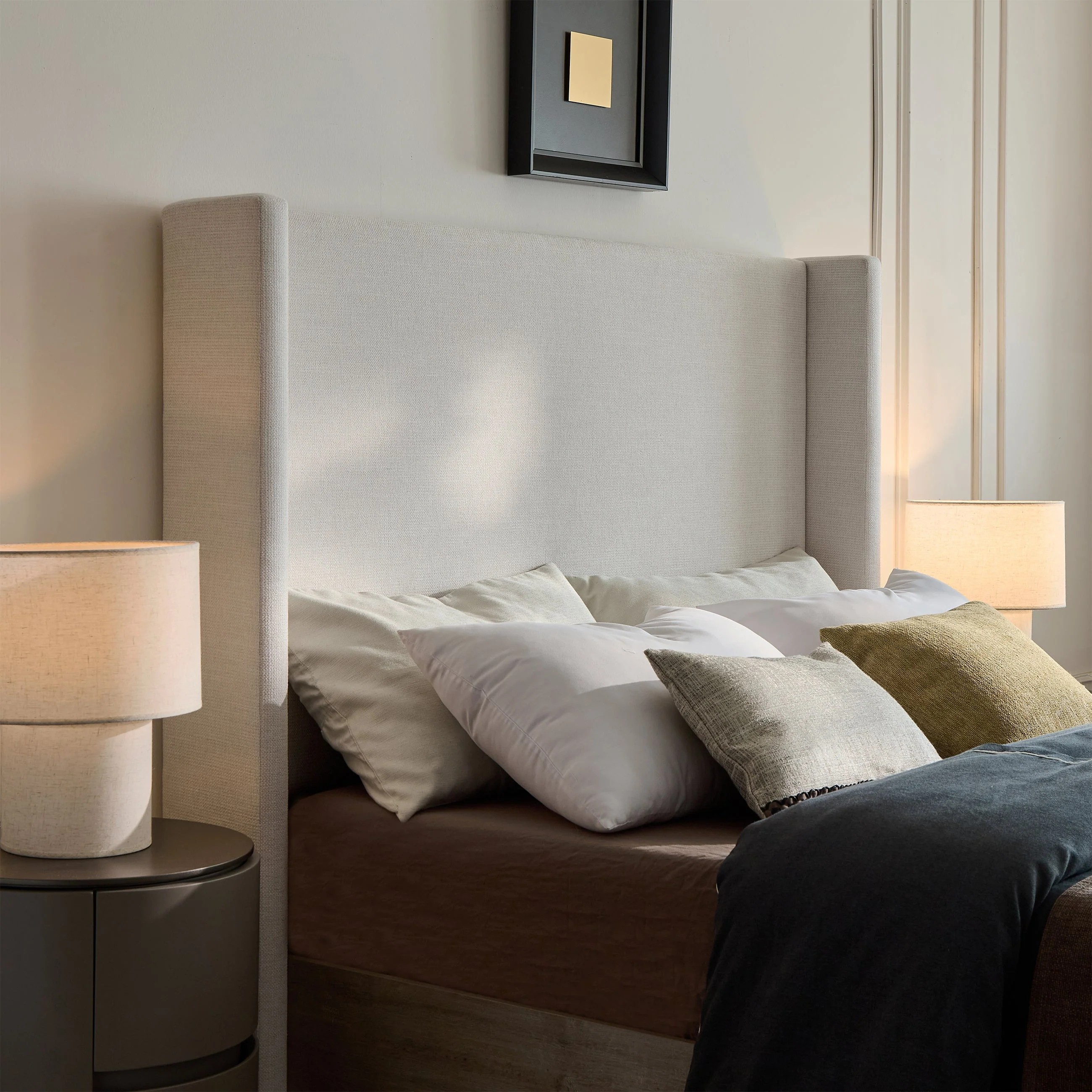 Walker Edison | Shelton 54' Queen Upholstered Wingback Bed and Wood Base