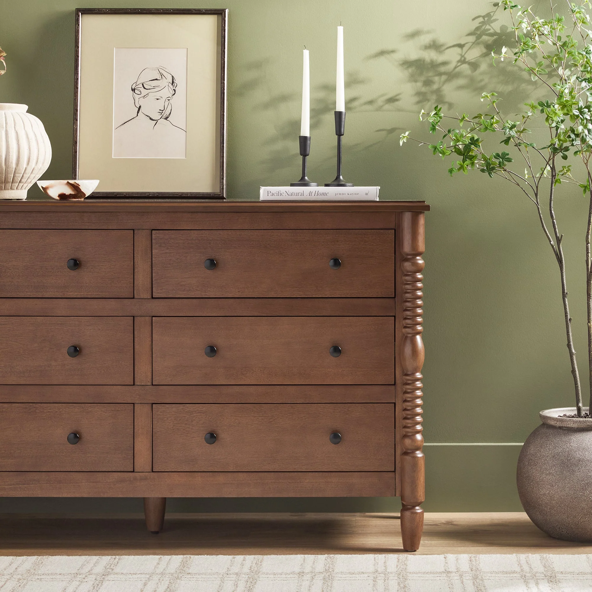 Traditional Vivienne 6-Drawer Easy Assembly Solid Wood Dresser