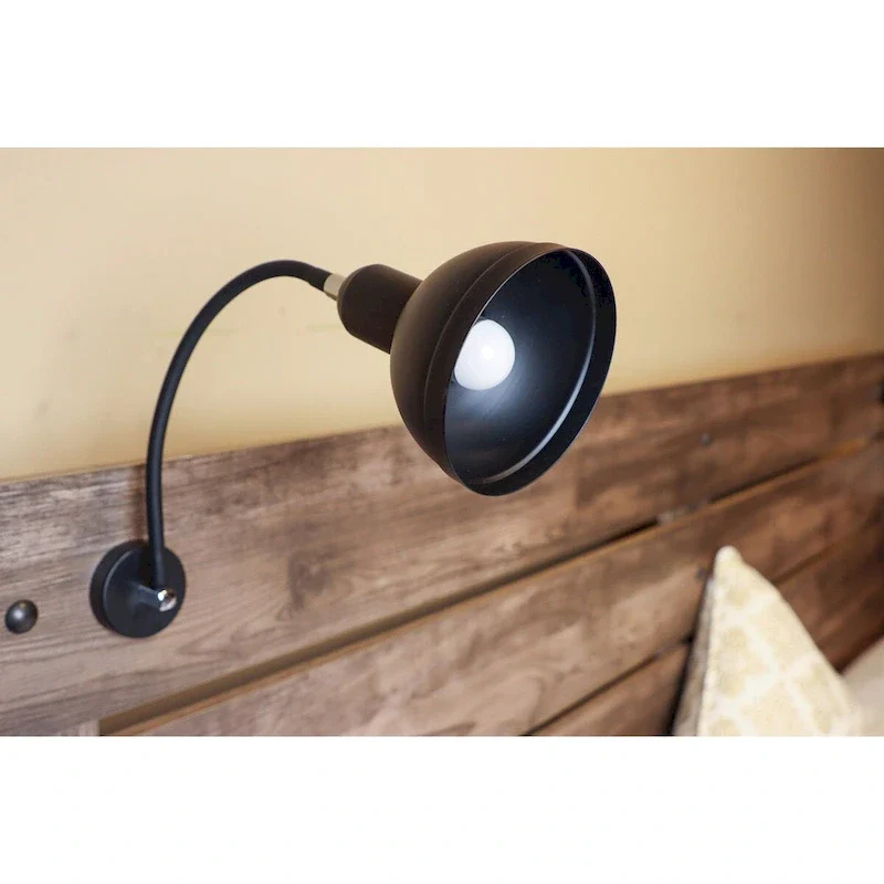 New Classic Furniture Solana Greige 5-piece Bedroom Set