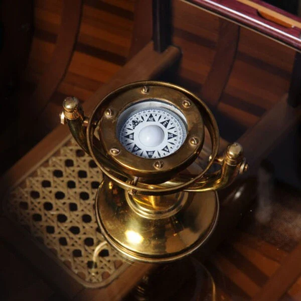 Old Modern Handicrafts Brass Gimbaled Compass