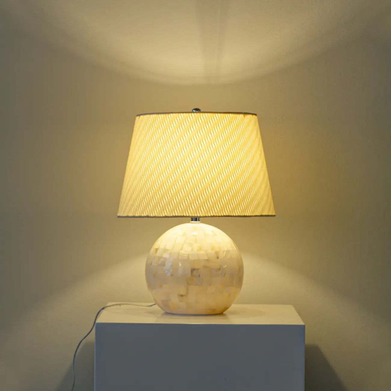 Modern Shell Table Lamp with Geometric Shade, LED