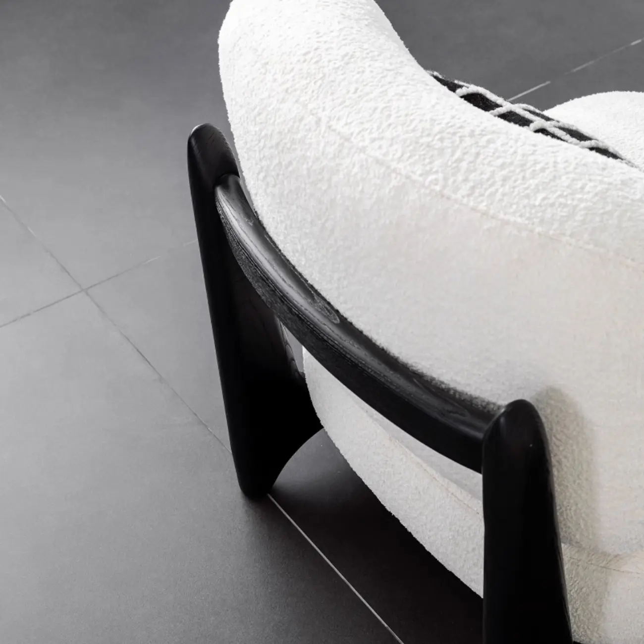 Modern Fabric Black Slipper Chair with Cushion