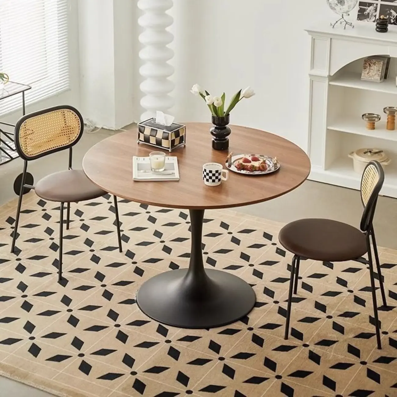 Casual Black Metal Wood Round Dining Table