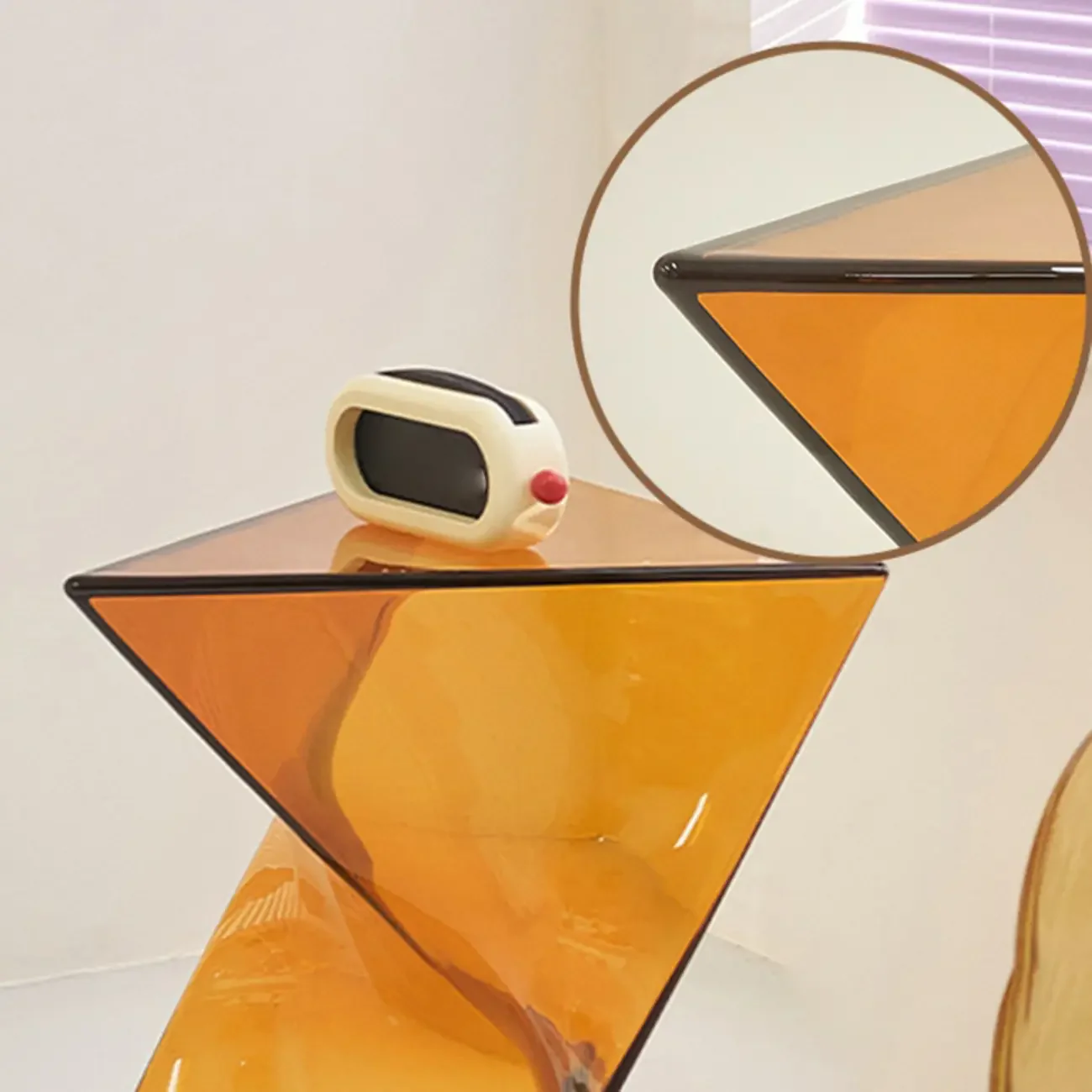 Living Room Acrylic Triangle Side Table with Twisted Base