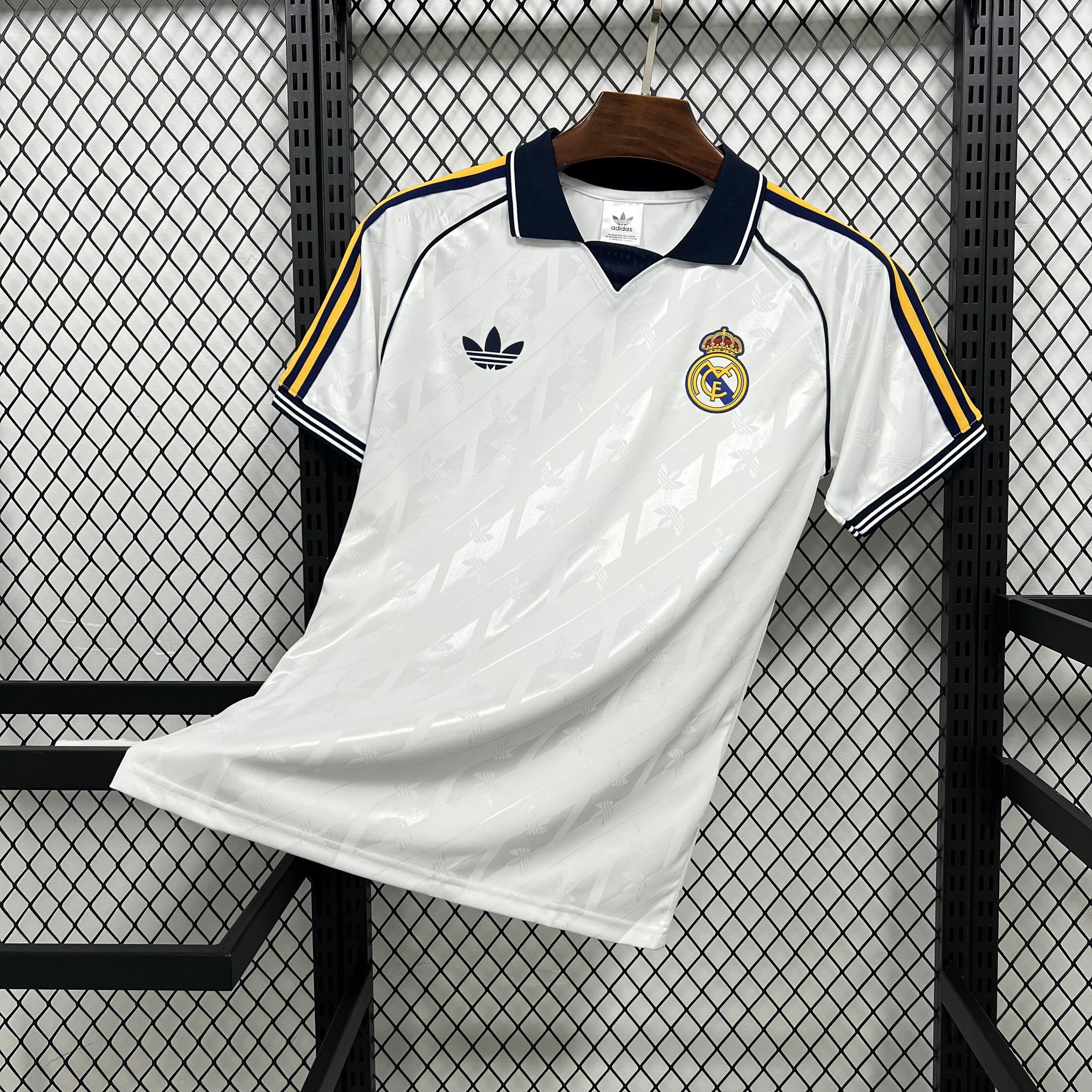 Maillot Real Madrid Concept 2026/27