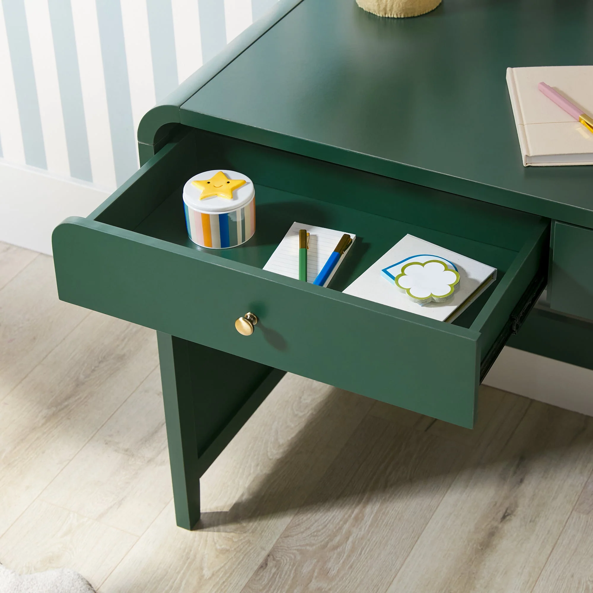 Zoey Modern Curve Design Writing Desk