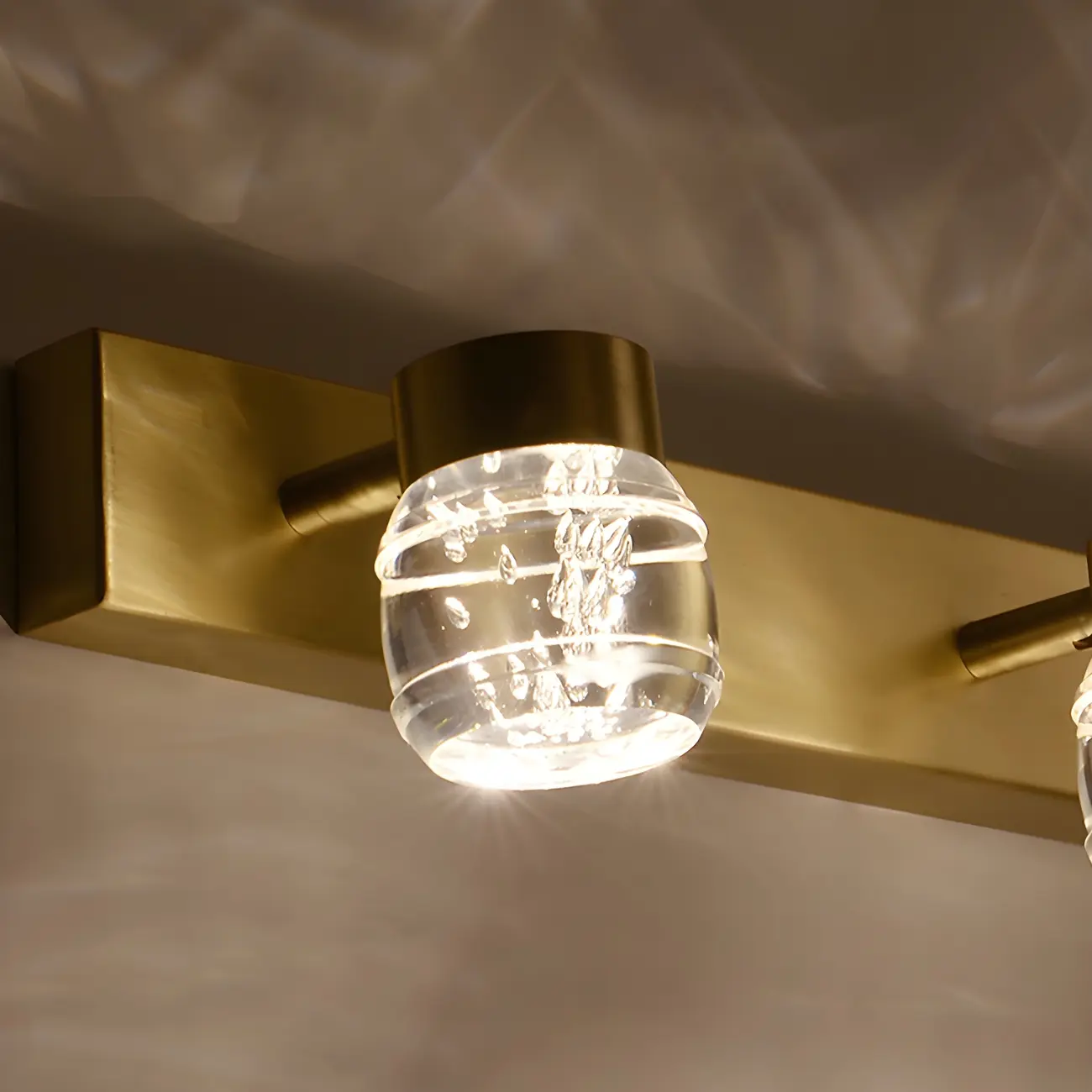 Modern Gold Metal Bathroom Vanity Light