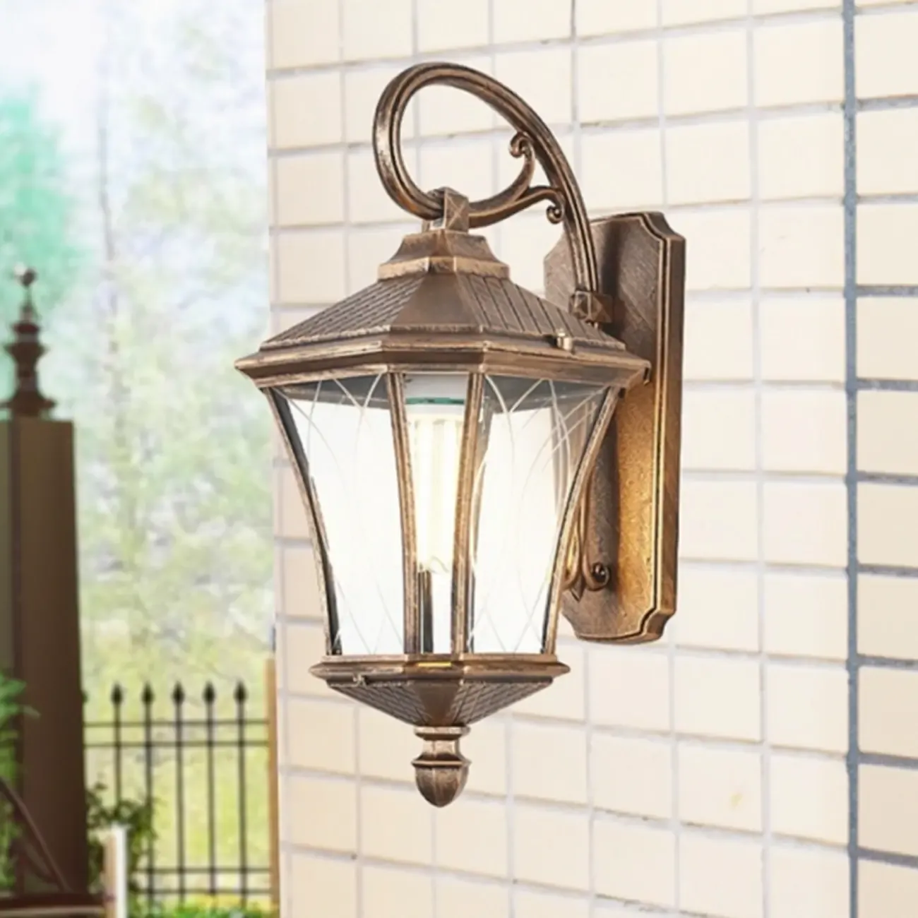Outdoor Vintage Metal Glass Lantern Wall Sconce