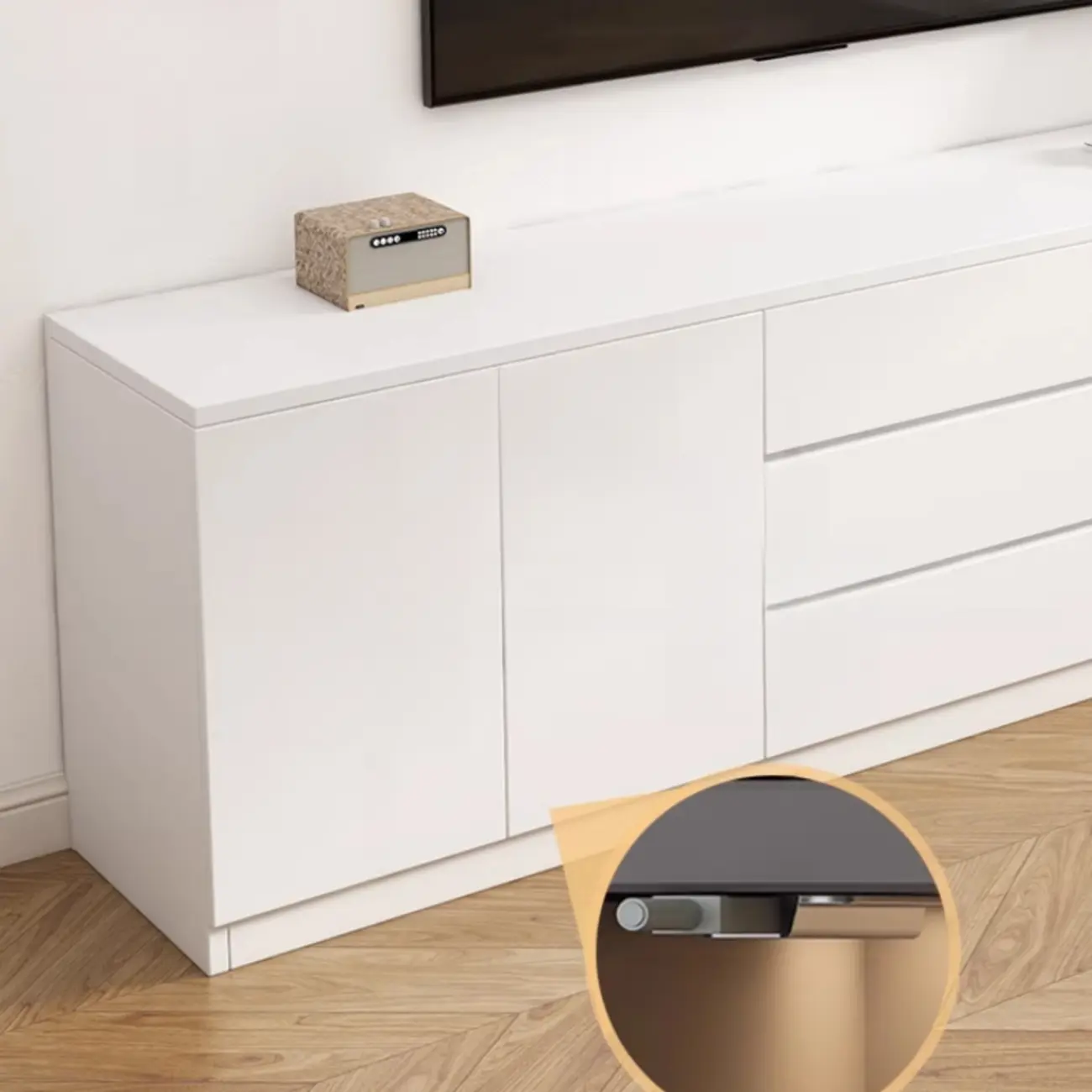 Modern Wooden TV Stand with Shelves and Cabinets