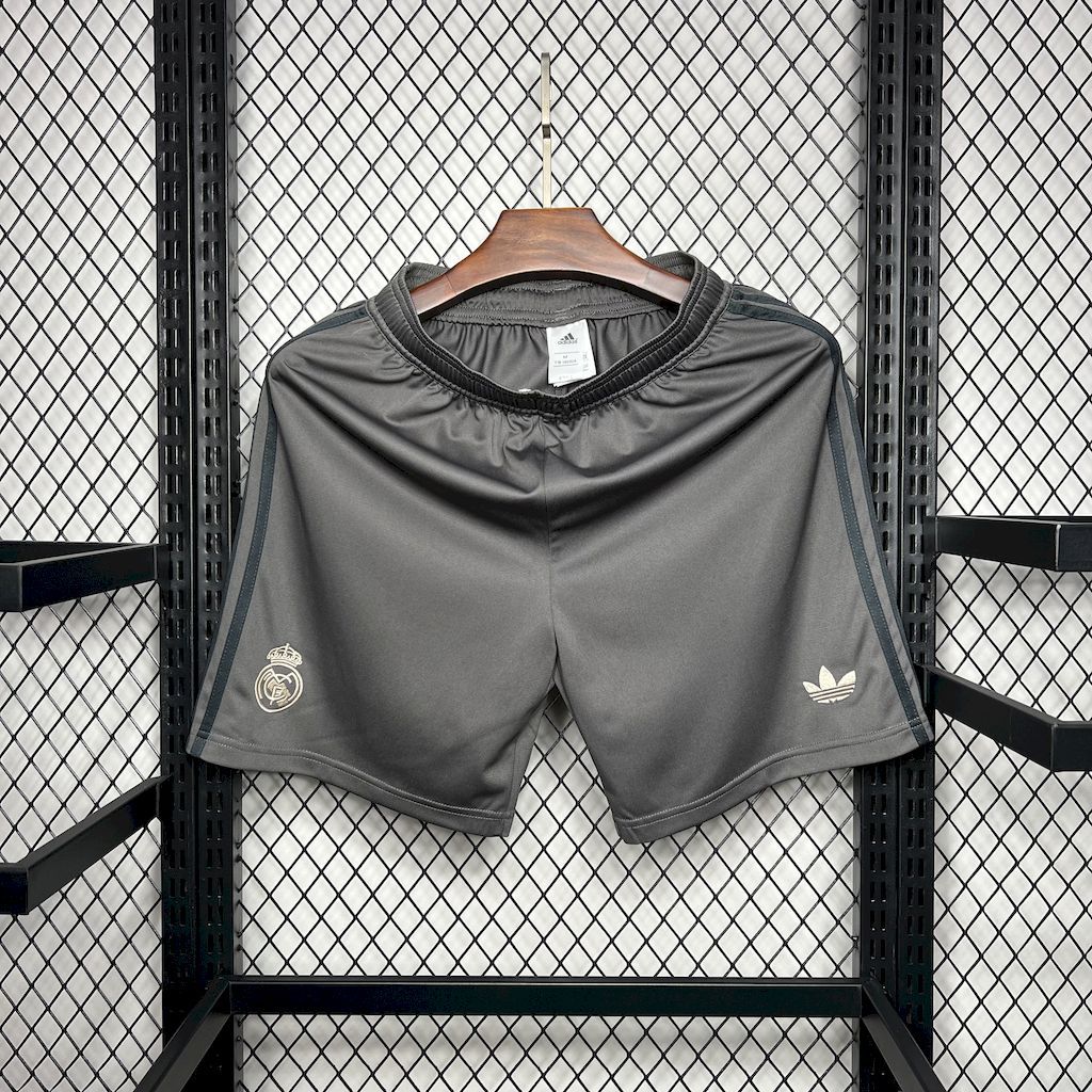 Short Real Madrid third 2024/25