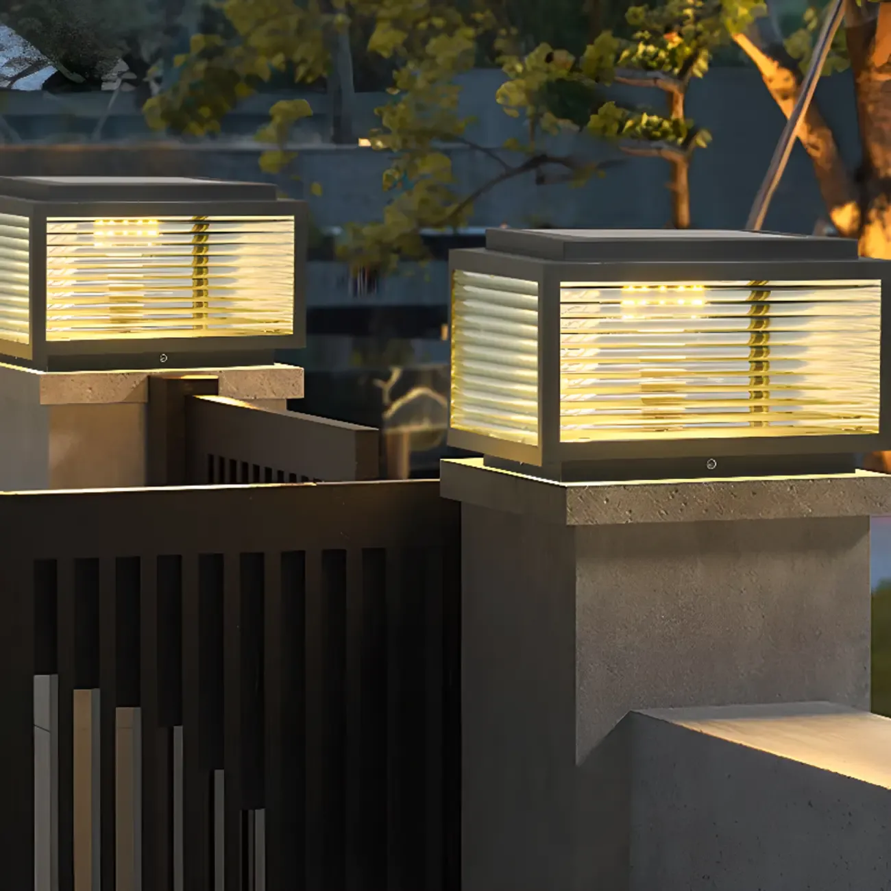 Black Metal Glass Outdoor Post Lamp