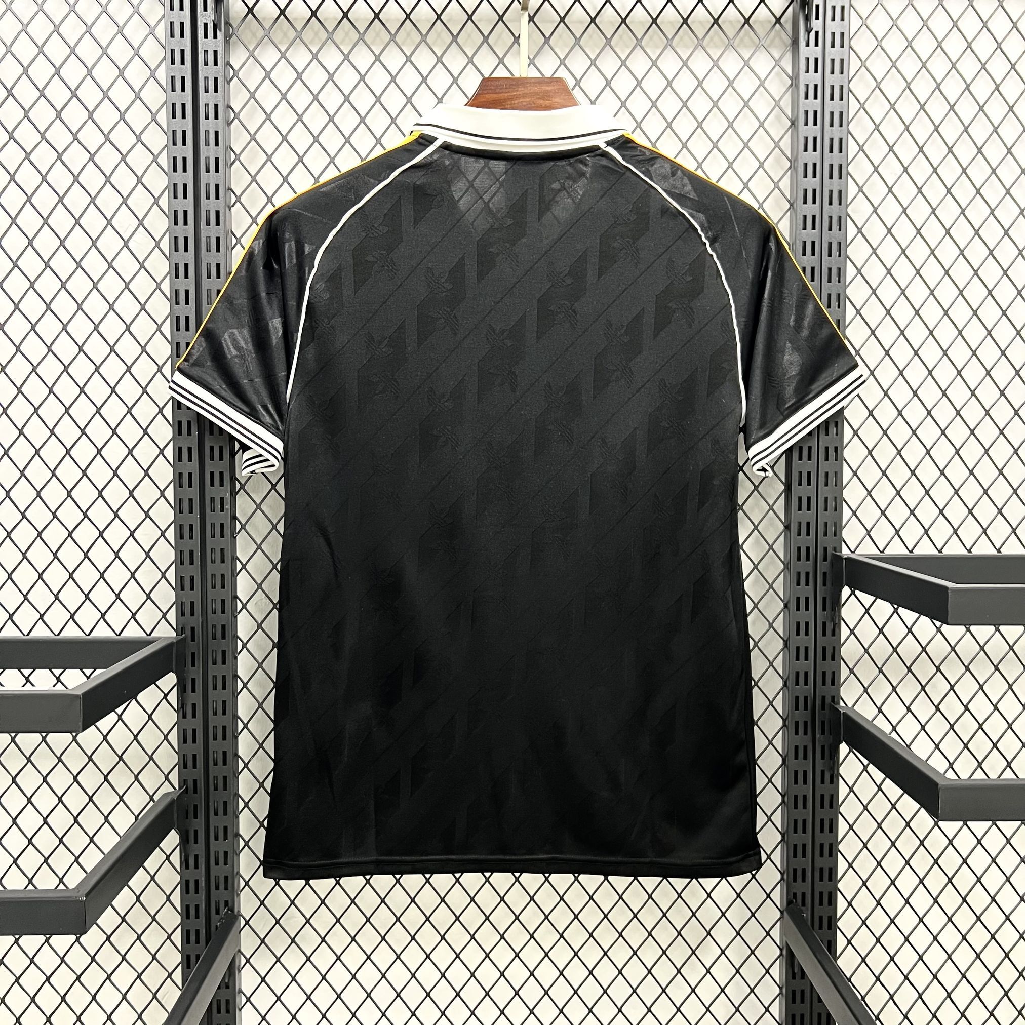 Maillot Real Madrid Concept 2026/27