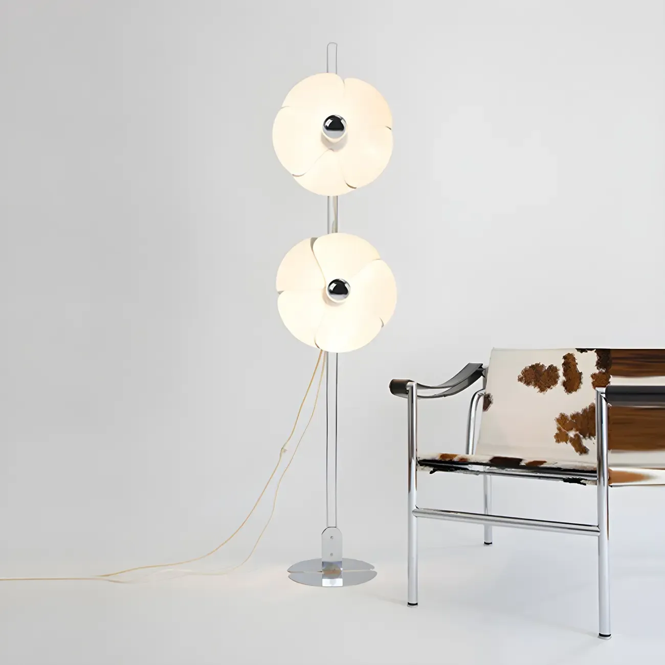 Unique 2-Light Silver Circle Petal Modern Floor Lamp