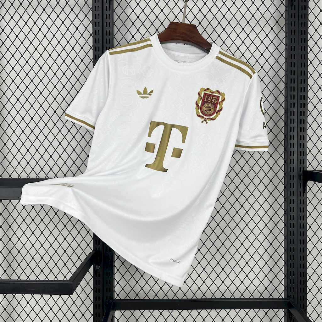 Maillot Bayern Munich 125e anniversaire 2025/26