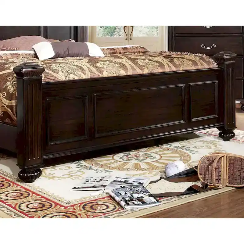 Furniture of America Vame Traditional Walnut Queen Wood Four Poster Bed