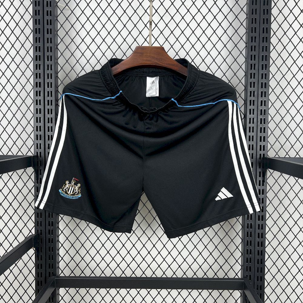 Short Newcastle domicile 2025/26
