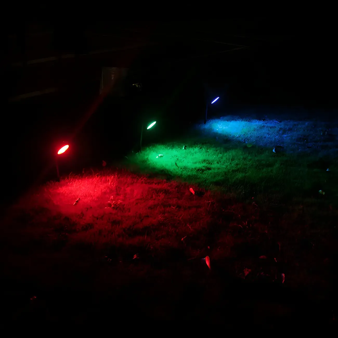 Simple Solar Stake Adjustable Landscape Lighting