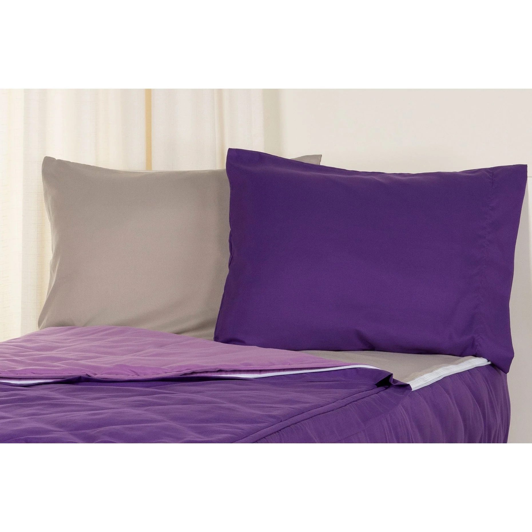 Siscovers Purple Bunkie Deluxe Zipper Bedding Set