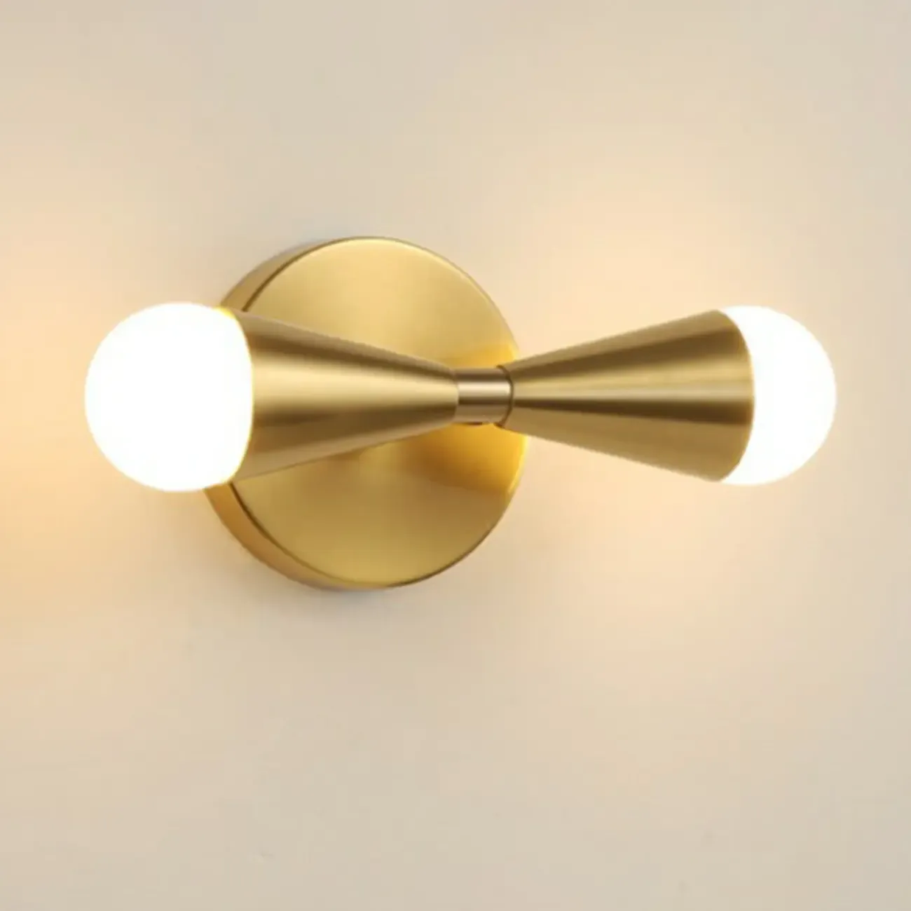 Elegant Straight 2-Light Wall Light Fixture in Gold
