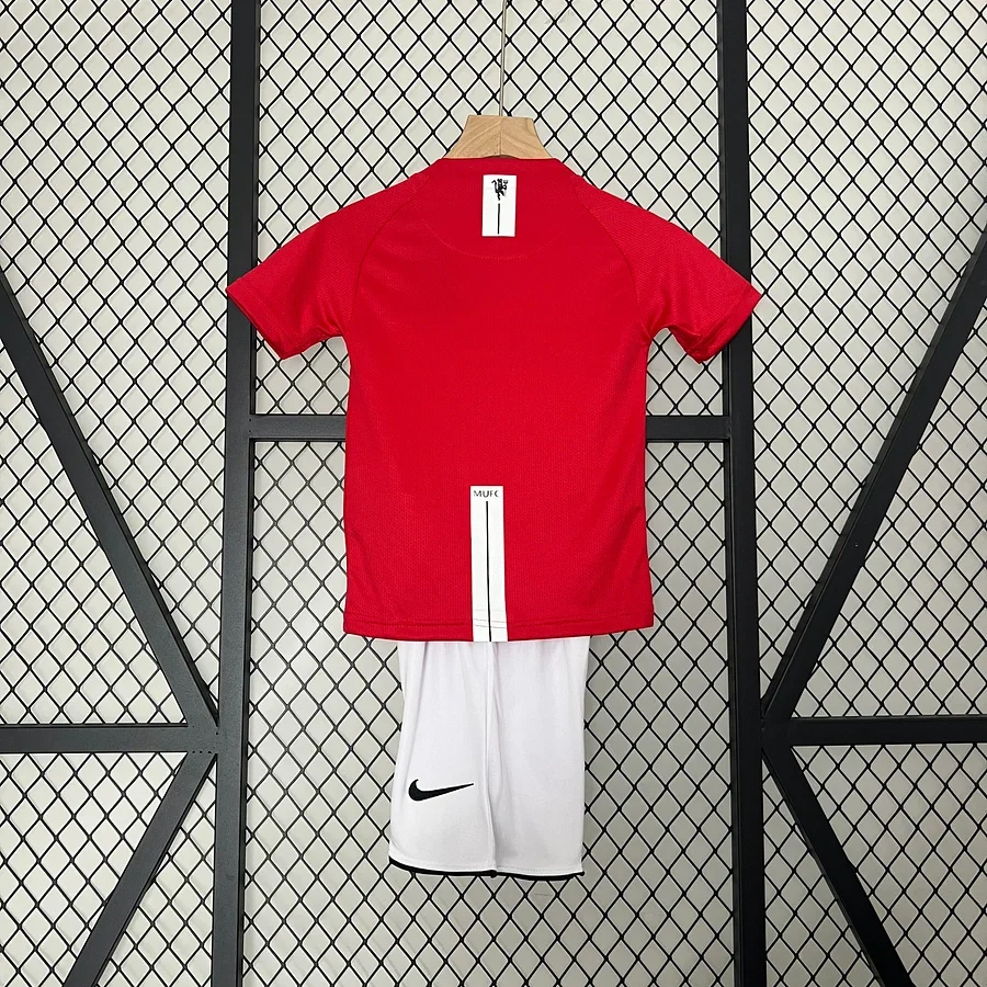 KIT ENFANT Manchester United rétro 2008