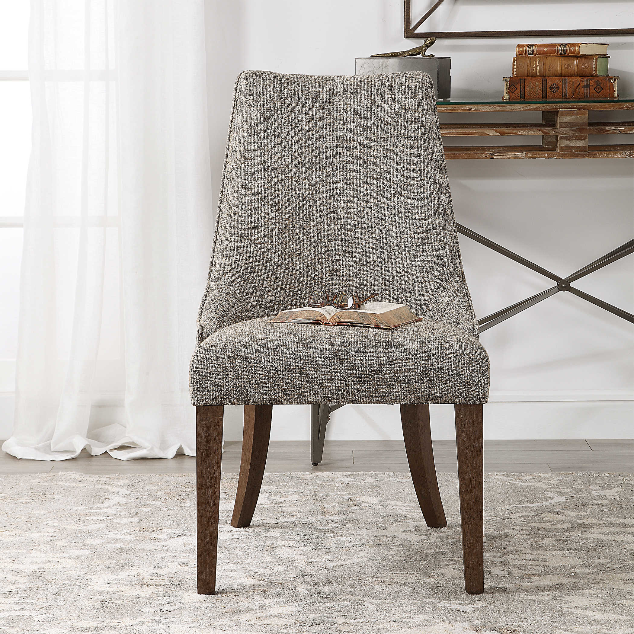 DAXTON SIDE CHAIR