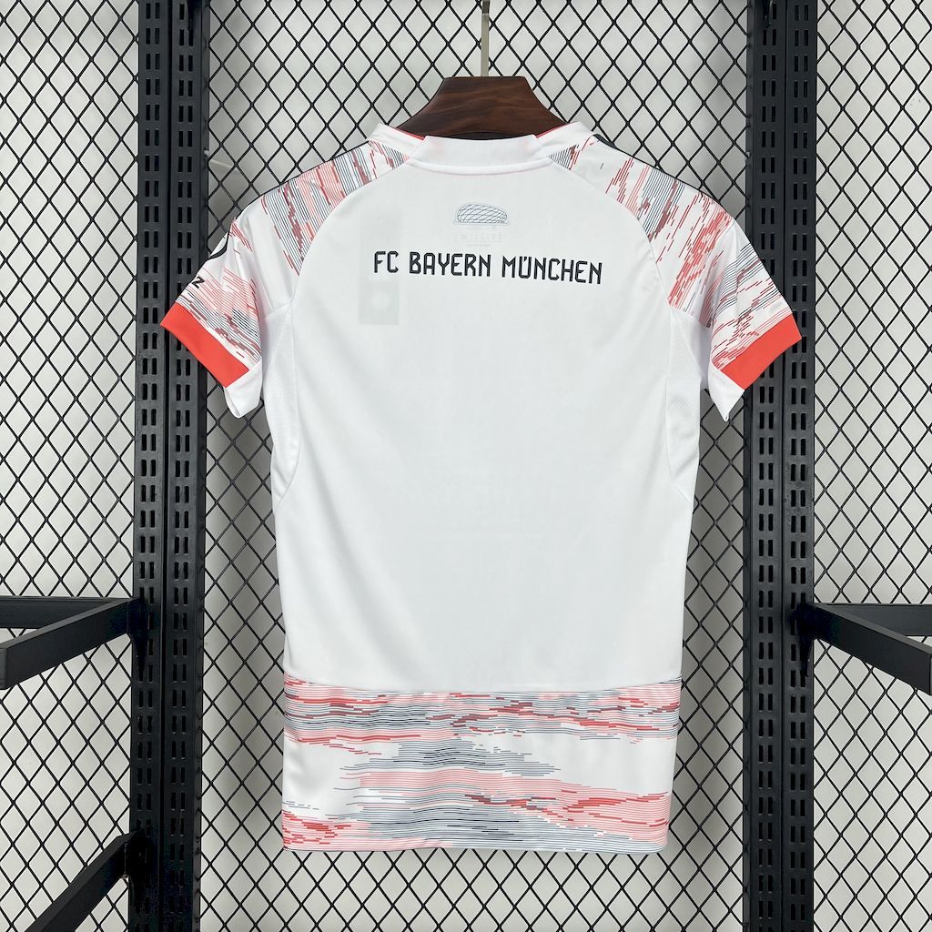 Maillot Bayern Munich extérieur 2025/26 féminin