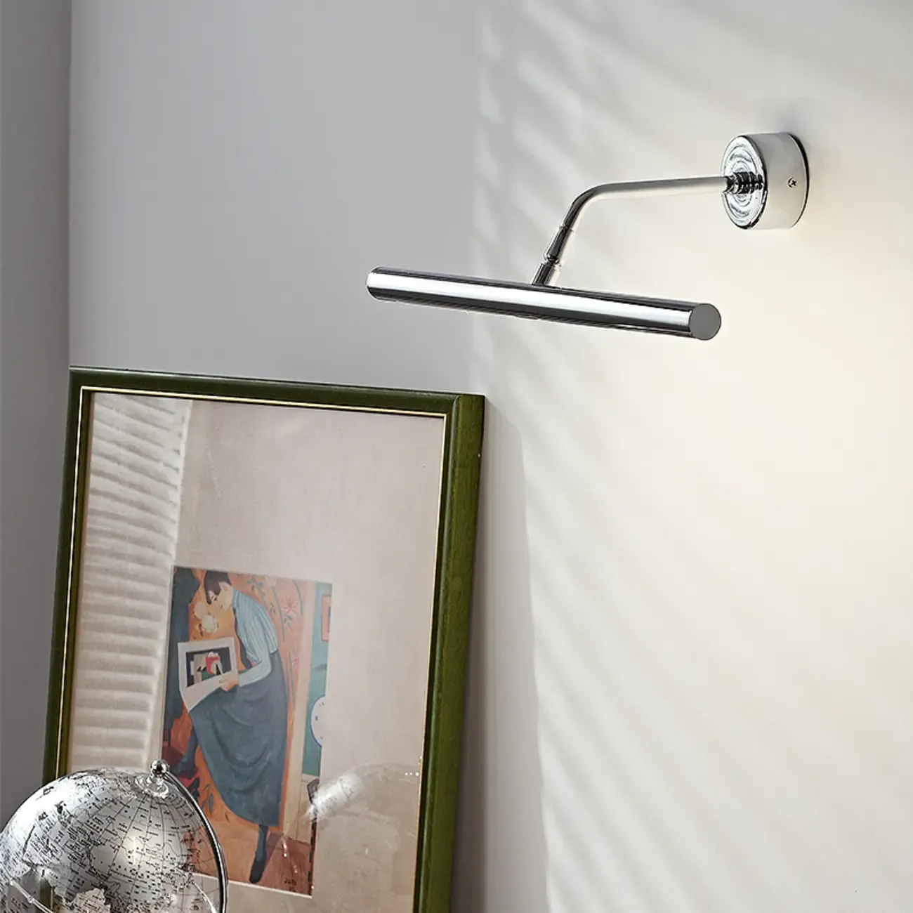 Modern Silver Metal tubular LED Wall Lamp with Angled Arm