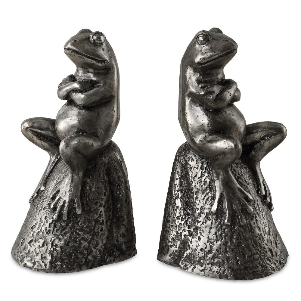 Daydreaming Frogs Bookends