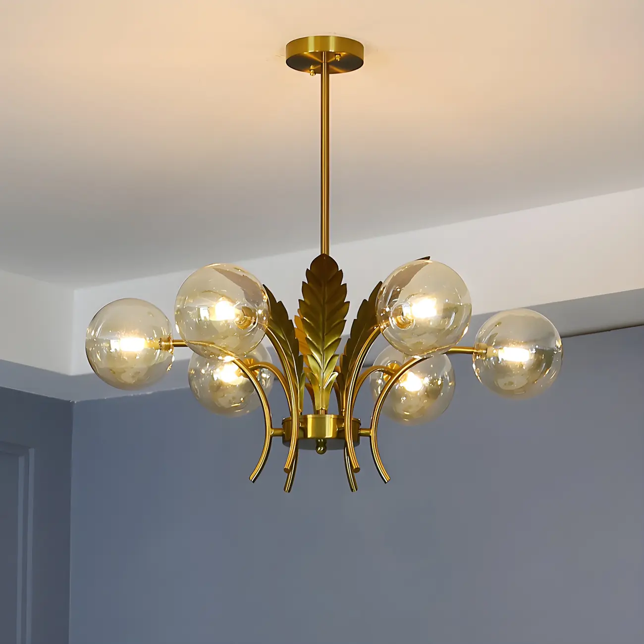 Luxury 6-light Gold Leaf Chandelier with Glass Globes