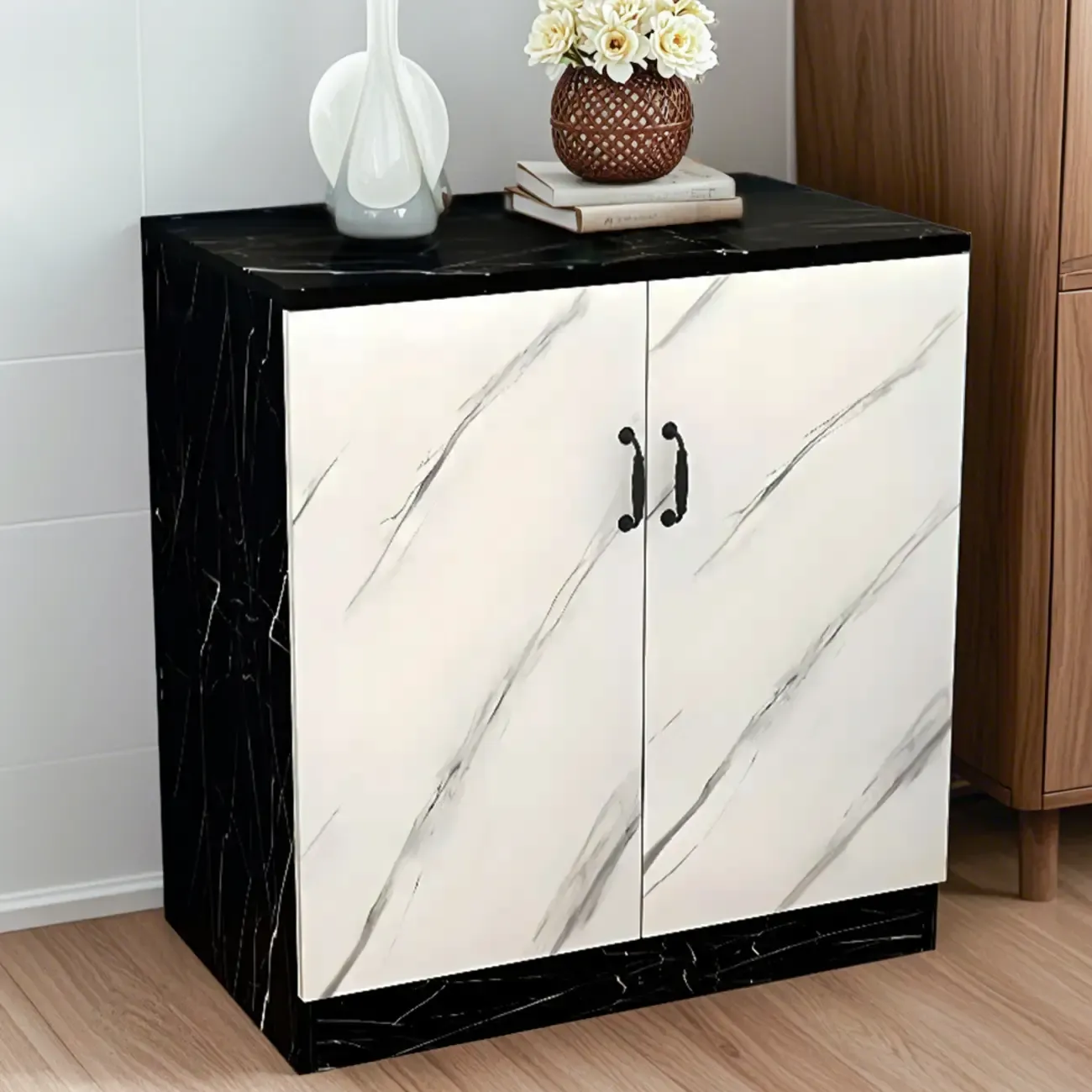 Modern Manufactured Wood Kitchen Cabinet, Free Standing